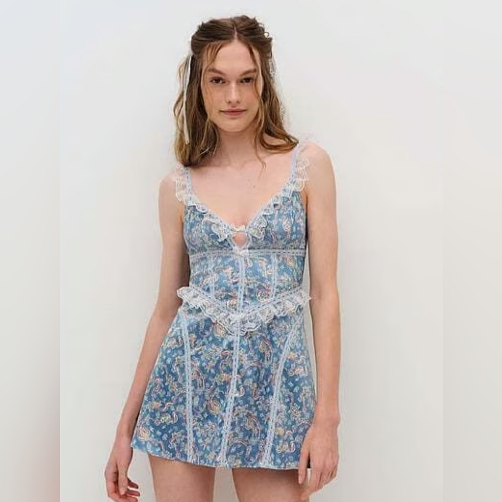 Victoria's Secret Blue Floral Lace Chemise